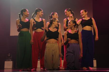 brassière croisée